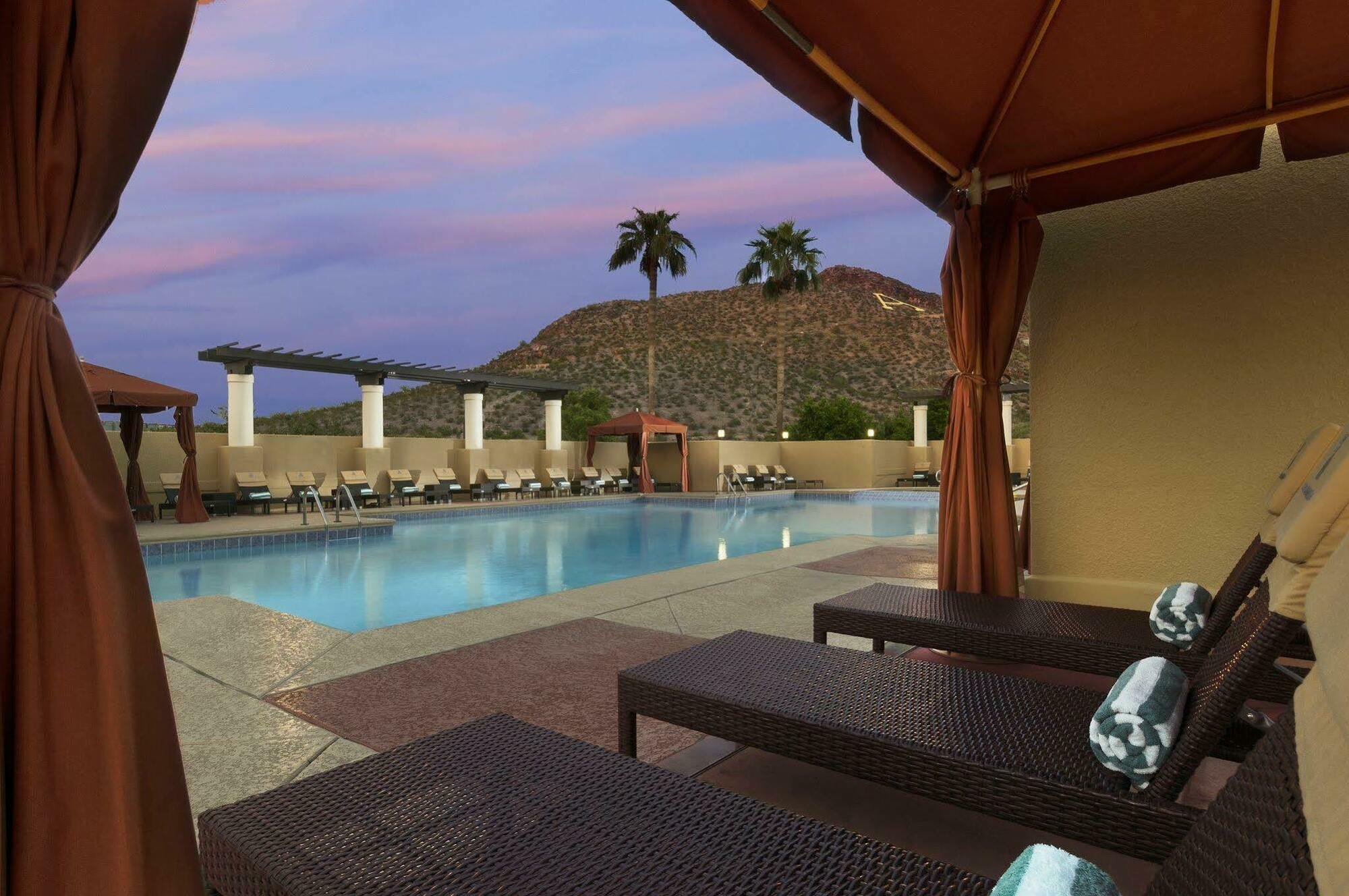 Hotel Tempe Mission Palms- Destination Fee Includes Parking Exterior foto
